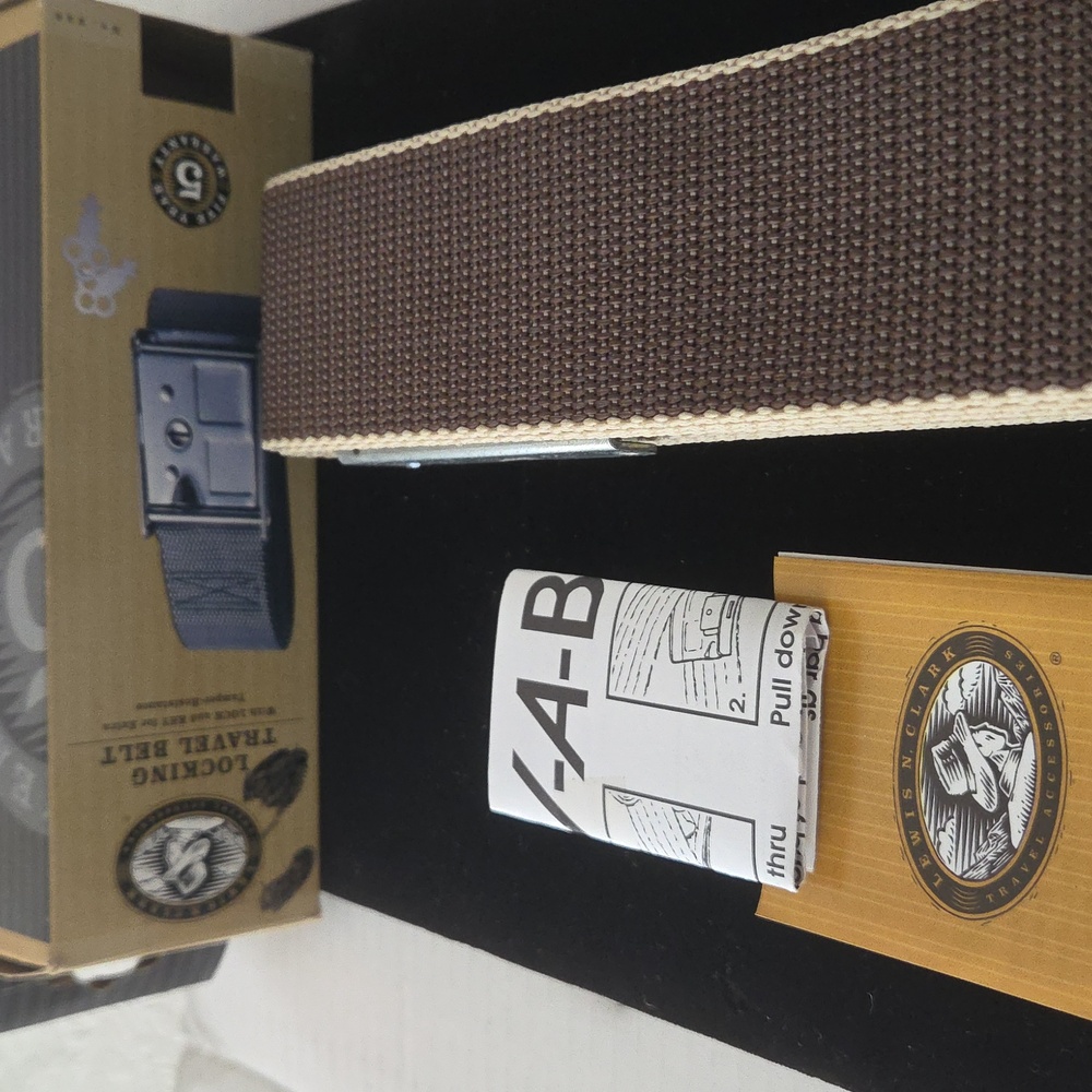 NIB Brown and Cream Luggage Locking Belt with Silver Buckle